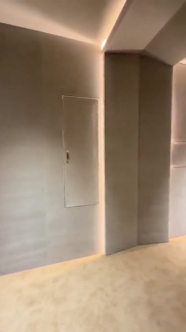 SLV theatre acoustic wall and concealed lighting